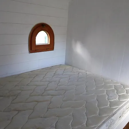 Tiny House Ou Roulotte *